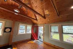 107 Bluff Ave, Swansea, MA 02777 - Photo 6