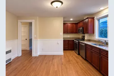 17 East Milton Rd. #1, Brookline, MA 02445 - Photo 2