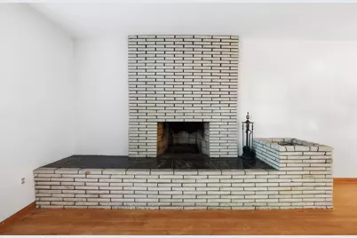 14 Miller Dr, Warren, MA 01083 - Photo 12