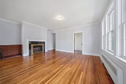 54 Crosby Rd #2, Newton, MA 02467 - Photo 1