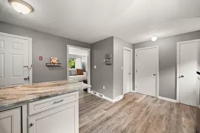 102 S Washington St #2, Norton, MA 02766 - Photo 6