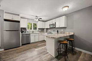 102 S Washington St, Norton, MA 02766 - Photo 4