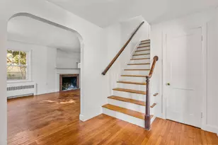 5 Lowell Ave, Holden, MA 01520 - Photo 2