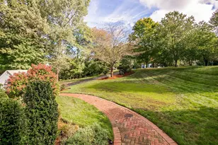 11 Currier Rd, Middleton, MA 01949 - Photo 4