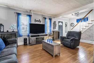 100 Clover St, Worcester, MA 01603 - Photo 8