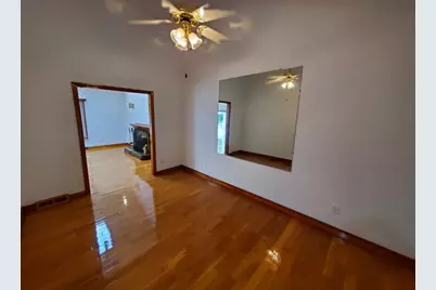 77 Pleasant St., West Bridgewater, MA 02379 - Photo 4