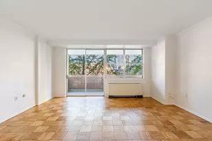9 Hawthorne Pl, Boston, MA 02114 - Photo 6