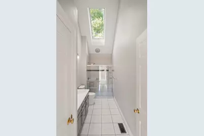 34 Laurelwood Dr, Worcester, MA 01605 - Photo 24