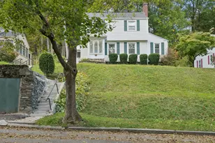 34 St Elmo Rd, Worcester, MA 01602 - Photo 2
