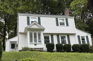 34 St Elmo Rd, Worcester, MA 01602 - Photo 2