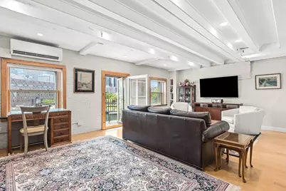 51 Commercial Wharf #5, Boston, MA 02110 - Photo 2