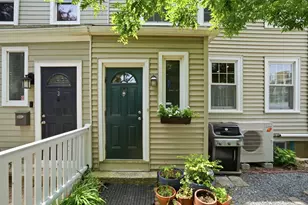 4 Short St Pl, Boston, MA 02129 - Photo 10