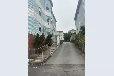 91 Ward St #3, Worcester, MA 01610 - Photo 1