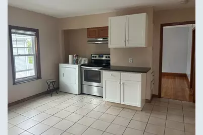 91 Ward St #3, Worcester, MA 01610 - Photo 2
