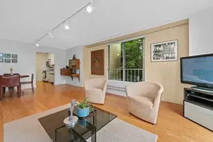 99 Pond Ave, Brookline, MA 02445 - Photo 2