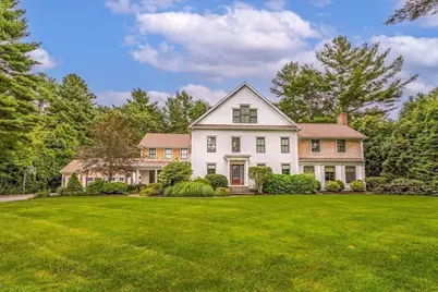11 Gilbert Way, Millbury, MA 01527 - Photo 2