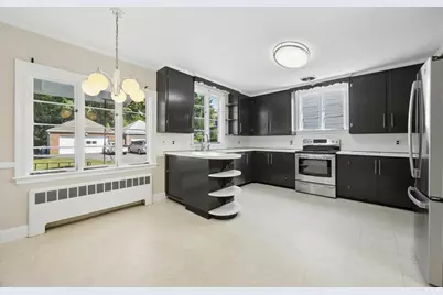 220 Mountain Ave, Malden, MA 02148 - Photo 4