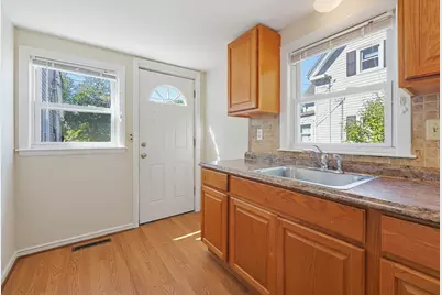 28 Monroe St, Norwood, MA 02062 - Photo 30