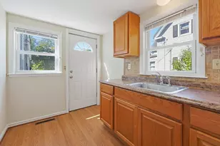 28 Monroe St, Norwood, MA 02062 - Photo 30