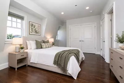 141 W 6th St #3, Boston, MA 02127 - Photo 22