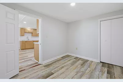 87 West St, Milford, MA 01757 - Photo 32