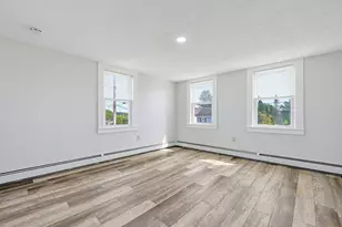 87 West St, Milford, MA 01757 - Photo 26