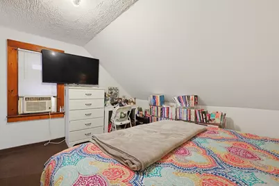 87 West St, Milford, MA 01757 - Photo 40