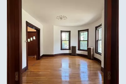 29 Greene St #1, Somerville, MA 02143 - Photo 4