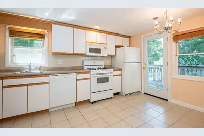 19 Penny Lane, Stoneham, MA 02180 - Photo 6