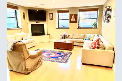 518 East 6th Street #2, Boston, MA 02127 - Photo 4