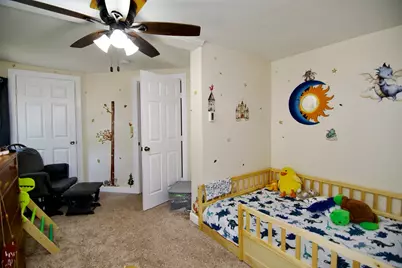 35 Thayer Ave, Springfield, MA 01108 - Photo 30