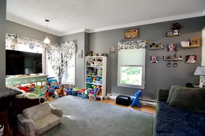 35 Thayer Ave, Springfield, MA 01108 - Photo 10