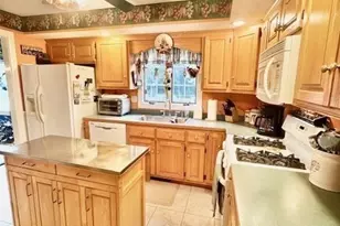 12 Cote St, Amesbury, MA 01913 - Photo 14