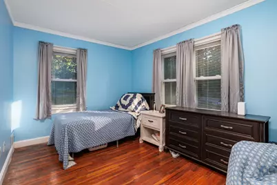 127 Pleasant St, Lunenburg, MA 01462 - Photo 8
