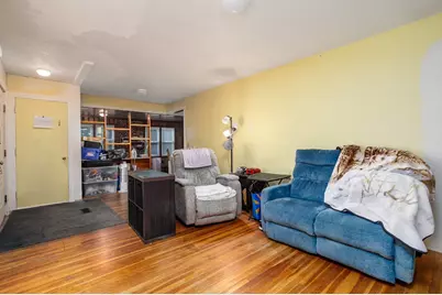 127 Pleasant St, Lunenburg, MA 01462 - Photo 22