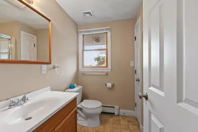 102 Narragansett Rd, Quincy, MA 02169 - Photo 22