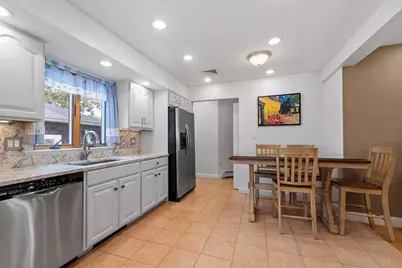 102 Narragansett Rd, Quincy, MA 02169 - Photo 10