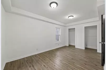 41 Prospect St, North Adams, MA 01247 - Photo 16
