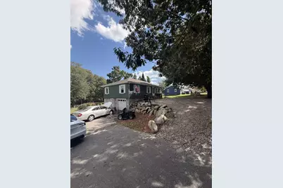 1189 Bark St, Swansea, MA 02777 - Photo 2