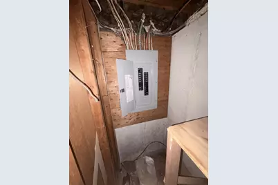 1189 Bark St, Swansea, MA 02777 - Photo 10