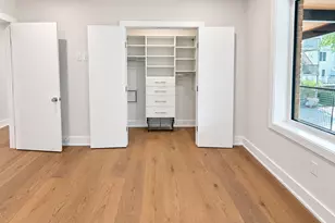 804 E 7th St, Boston, MA 02127 - Photo 14