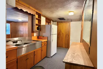 400 Shearer St, Palmer, MA 01069 - Photo 34