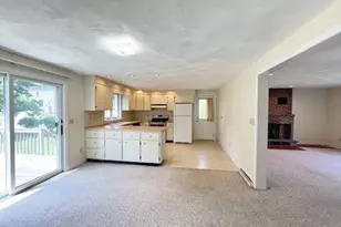 57 Oak St, Newton, MA 02464 - Photo 4