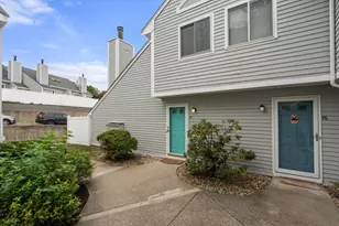 207 Lake St, Weymouth, MA 02189 - Photo 1