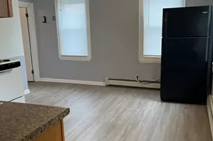 108 Capital St, Pawtucket, RI 02860 - Photo 1