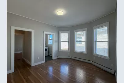 61 Vine #21, Lynn, MA 01905 - Photo 4