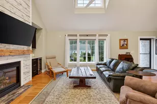 276 Pheasant Hill Cir, Barnstable, MA 02635 - Photo 6