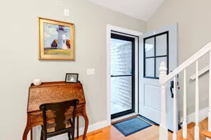 276 Pheasant Hill Cir, Barnstable, MA 02635 - Photo 10