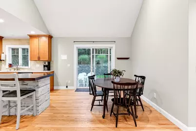 276 Pheasant Hill Cir, Barnstable, MA 02635 - Photo 12