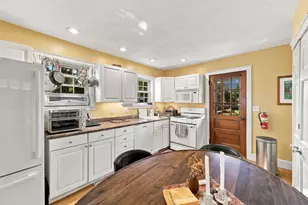 43 Hawkes, Marblehead, MA 01945 - Photo 6